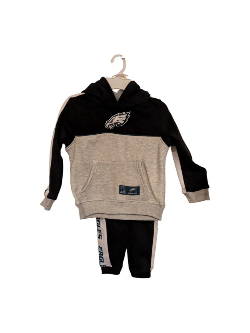 NEW NFL Ultra game Kids Philadelphia Eagles Sweatsuit set Size 7